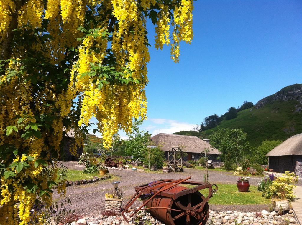 Clan Cottages 오반 외부 사진