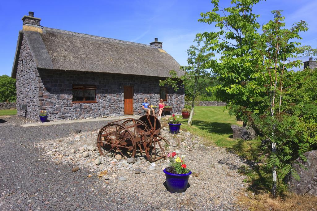 Clan Cottages 오반 객실 사진